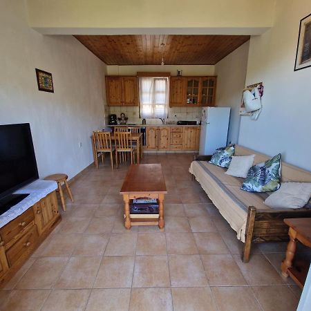 Arsos Village Apartment Bagian luar foto